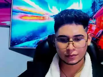 Chaturbate Nude Webcam of roswall25