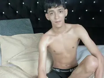 Chaturbate Best live sex cam show of sebas_cat