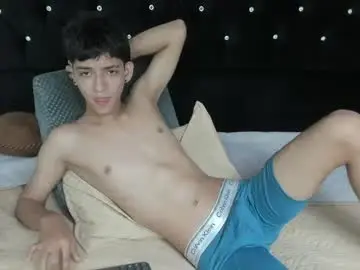 Chaturbate Adult Video Chat of sebas_cat