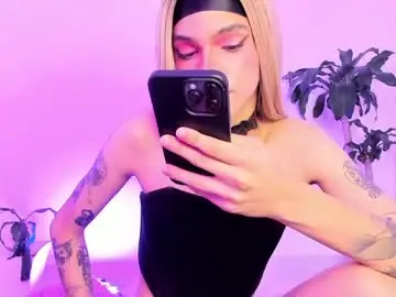 Chaturbate Live Porn of varya_ferreira