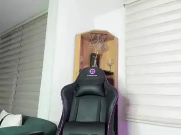 Chaturbate Adult Video Chat of alejoo_twink