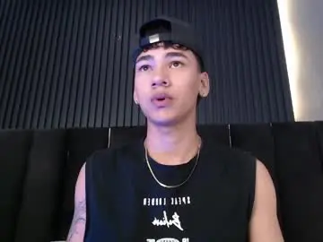 Chaturbate Nude Webcam of dominic_ghost