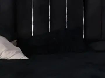Chaturbate Live Sex Cam of dominic_ghost