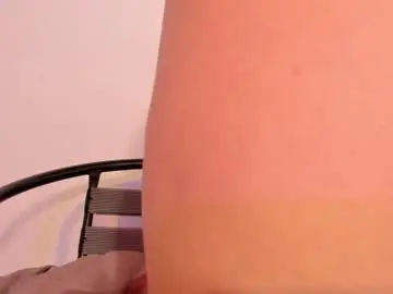 Chaturbate Free Live Porn of harley_red