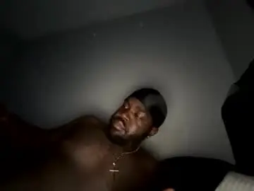 Chaturbate Free Porn Cam of marcuslouis18