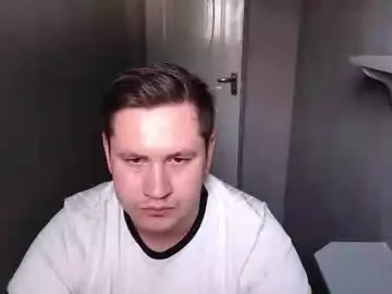 Chaturbate Live Sex Cam of max_marlyn