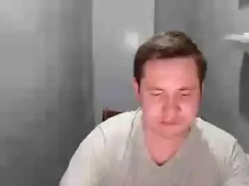 Chaturbate Live Sex Cam of max_marlyn