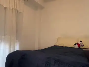 Chaturbate Adult Video Chat of oliviaonlyx1