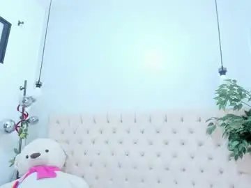 Chaturbate Live Sex Cam of victoria_colemann