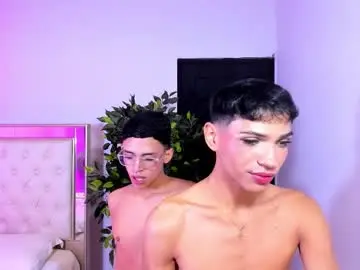 Chaturbate Adult Video Chat of billy_jamees