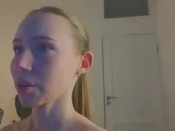 Chaturbate Adult Webcam of cuute_angell