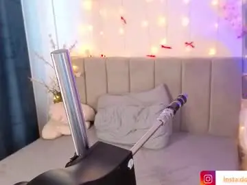 Chaturbate Free Porn Cam of eve_pump