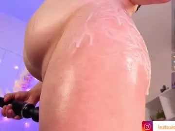 Chaturbate Free Live Porn of eve_pump