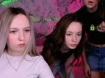 Chaturbate Live Sex Cam of liana_best