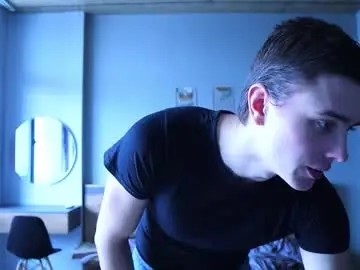 Chaturbate Nude Webcam of _p_l_u_r_