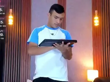 Chaturbate Free Live Porn of chris_vega4