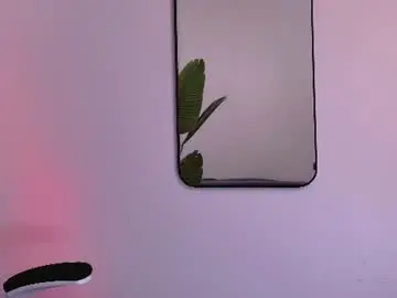 Chaturbate Sex Cam of dollfacedeluxe
