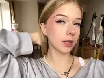 Chaturbate Adult Webcam of emilymits
