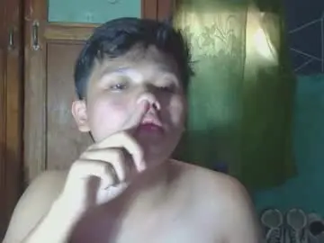 Chaturbate Free Live Porn of exotichugecock