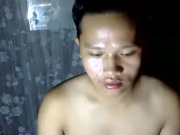 Chaturbate Nude Webcam of exotichugecock