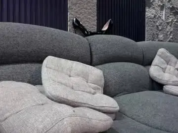 Chaturbate Free Live Porn of hugecockeightine