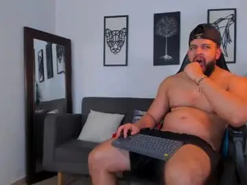 Chaturbate Live Sex Cam of mark_x23