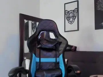 Chaturbate Free Live Porn of mark_x23