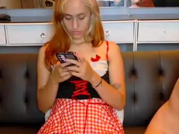 Chaturbate Adult Webcams of petitestrawberry18