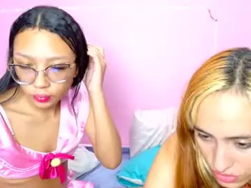 Chaturbate Free Porn Cam of petitestrawberry18