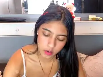 Chaturbate Live Sex of petitestrawberry18