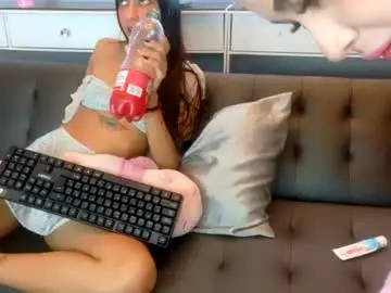 Chaturbate Private Sex Chat of petitestrawberry18