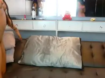 Chaturbate Best live sex cam show of petitestrawberry18