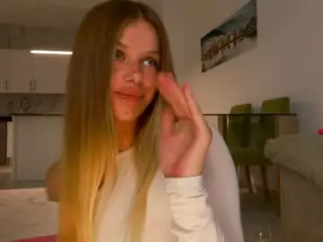 Chaturbate Adult Video Chat of tiny__alice