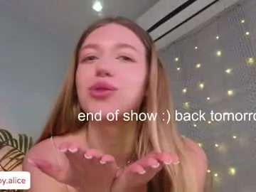 Chaturbate Watch Live Sex Cams of vi__sky