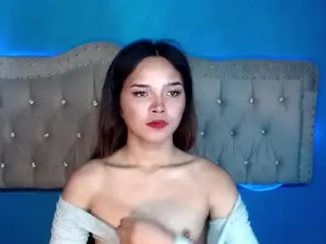 Chaturbate Watch Live Sex Cams of ariana_queen_hugecock69