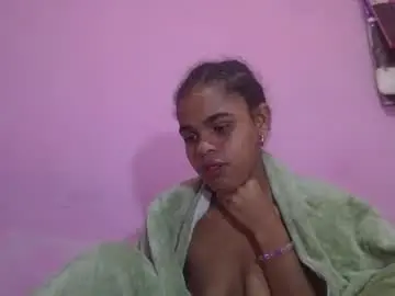 Chaturbate Free Porn Cam of delphineee
