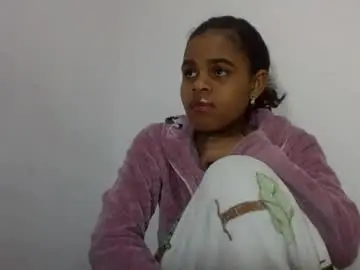 Chaturbate Adult Webcams of delphineee