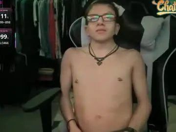 Chaturbate Live Sex Cam of robertcicijr21