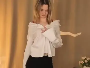 Chaturbate Live Sex Cam of lavernanowack