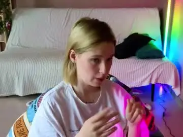 Chaturbate Live Sex Cam of lovelygirllss