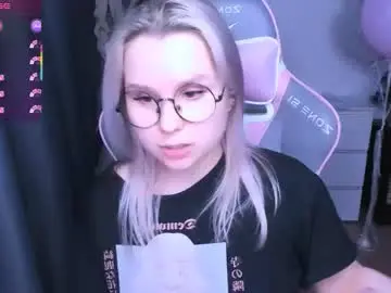 Chaturbate Adult Video Chat of miray_kuriyama