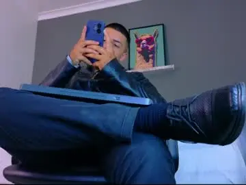 Chaturbate Sex Cam of mrfox__