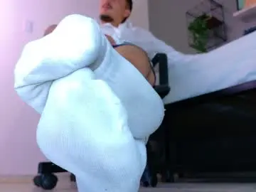 Chaturbate Free Porn Cam of mrfox__