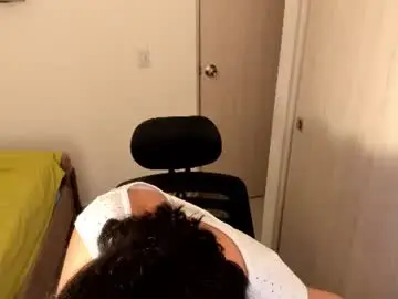 Chaturbate Live Sex of nahomi2021