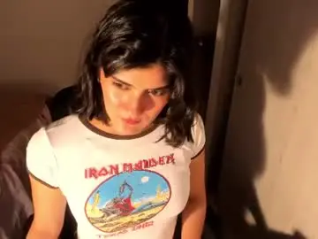 Chaturbate Free Porn Cam of nahomi2021