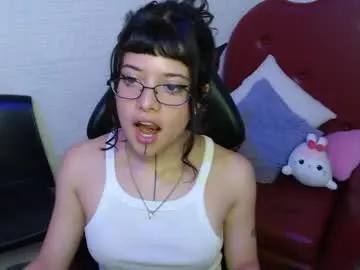 Chaturbate Best live sex cam show of petite_melodyy