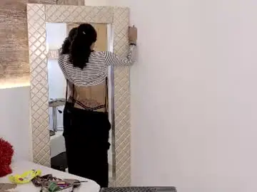 Chaturbate Live Sex Cam of amaia_monroe