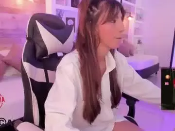 Chaturbate Best live sex cam show of candy_summer28_