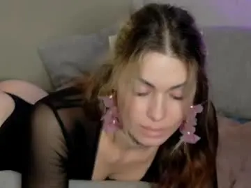 Chaturbate Live Sex Cam of sweetiedarlingxoxox