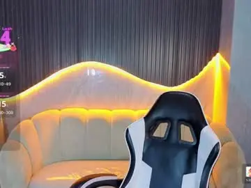 Chaturbate Sex Cam of lia_queen_tx